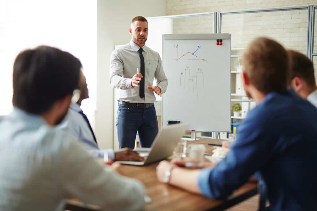 4 Simple Strategies For Becoming A Better Sales Manager